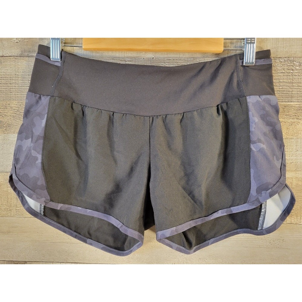 Zyia Womens Black and Camo 5 Star Shorts Mid Rise Pull On Size M